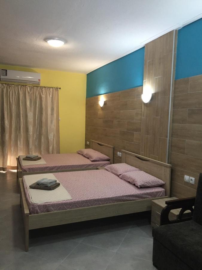 G M 2 Rooms Kentro In The Heart Of The City Larissa Exterior foto